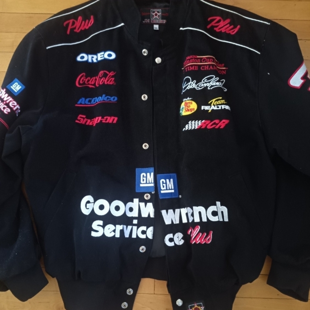 Goodwrench Black Bomber Jacket Dale Earnhardt Edition